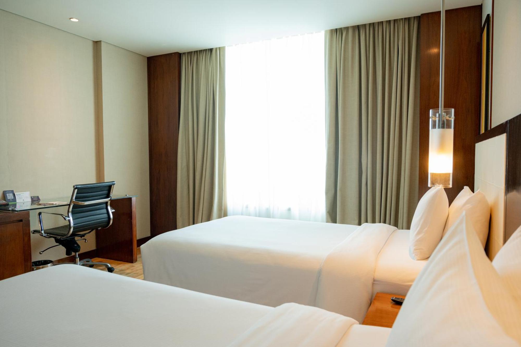 Doubletree By Hilton-Pune Chinchwad Pimpri-Chinchwad Exterior photo
