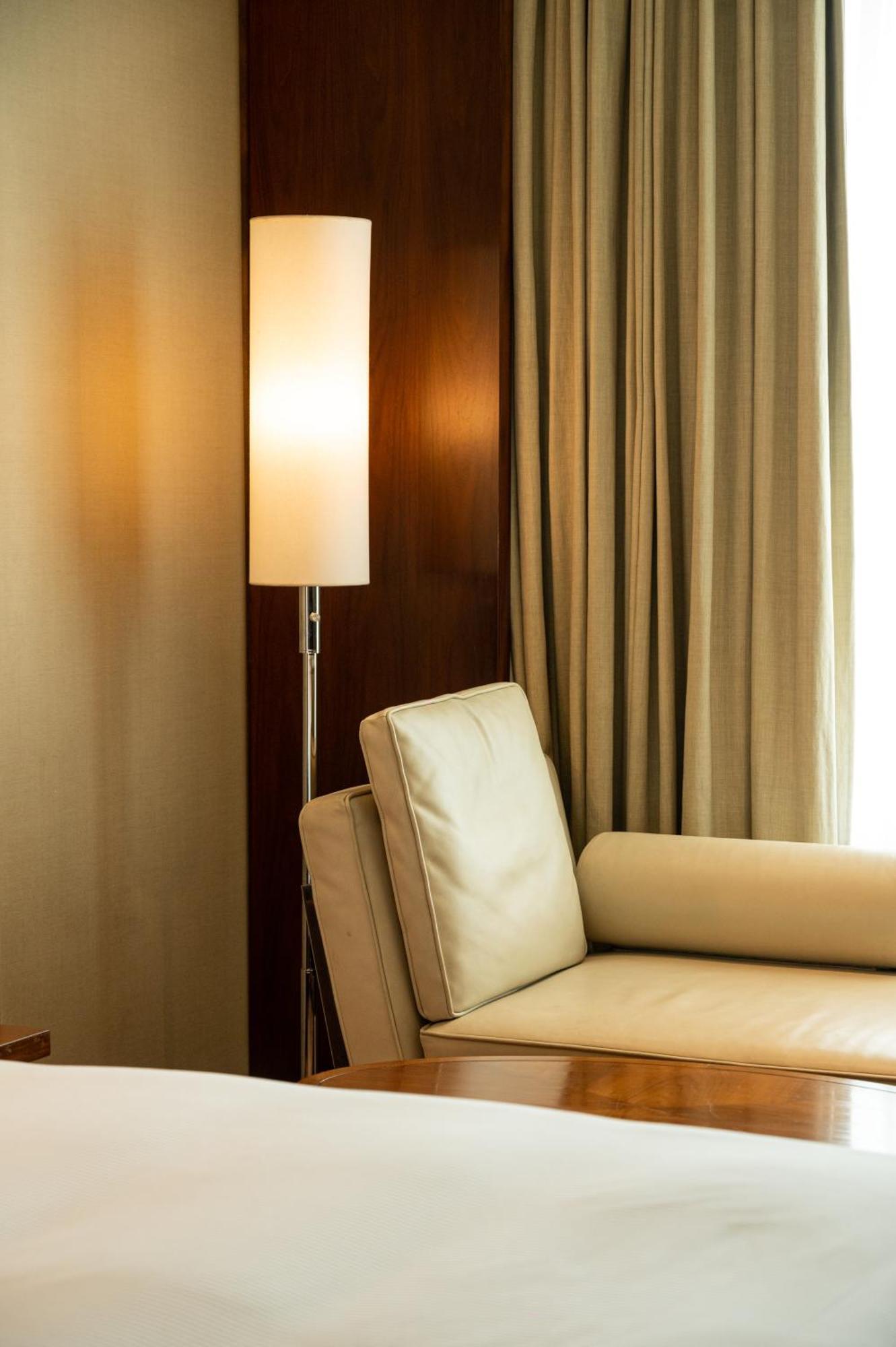 Doubletree By Hilton-Pune Chinchwad Pimpri-Chinchwad Exterior photo