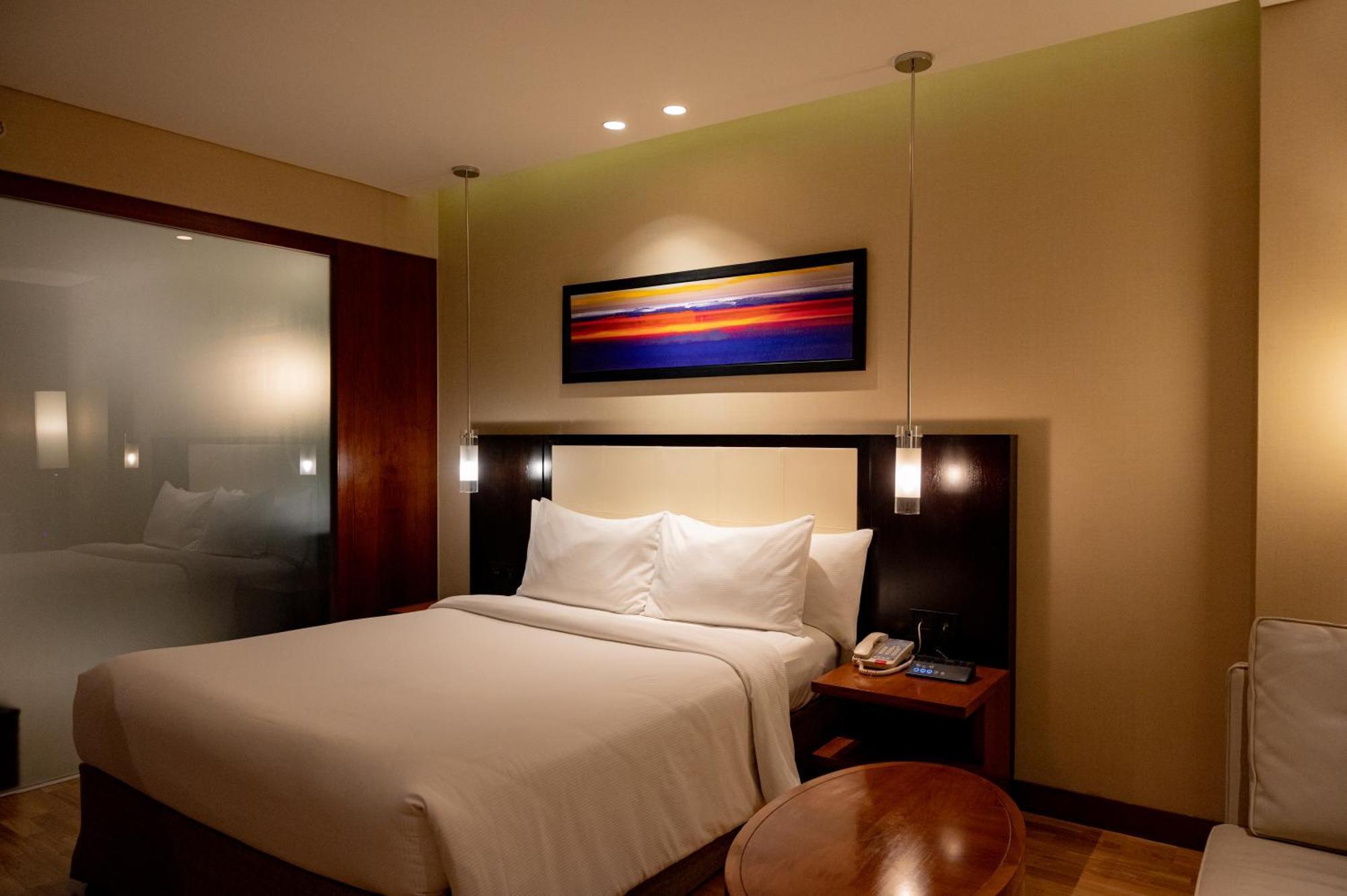 Doubletree By Hilton-Pune Chinchwad Pimpri-Chinchwad Exterior photo