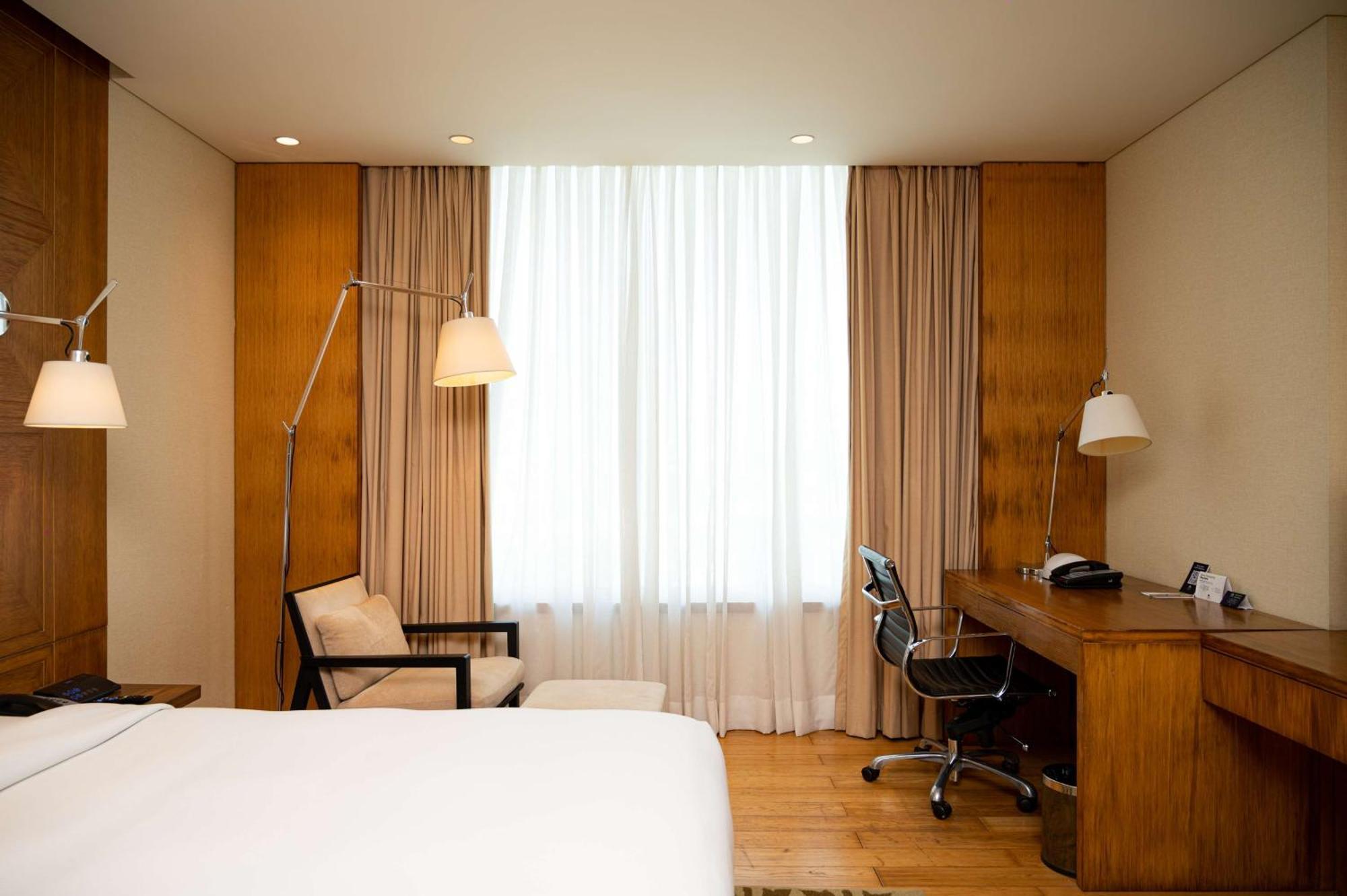 Doubletree By Hilton-Pune Chinchwad Pimpri-Chinchwad Exterior photo